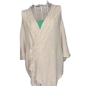 American Eagle Cream Knit Fringe Poncho Sweater One Size